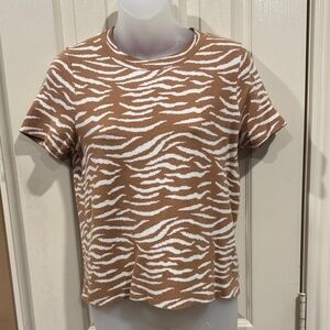 By Anthropologie Animal Print Short Sleeve Sweater. Sz Small